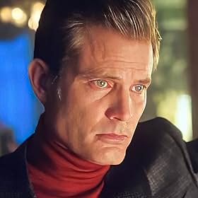 Casper Van Dien