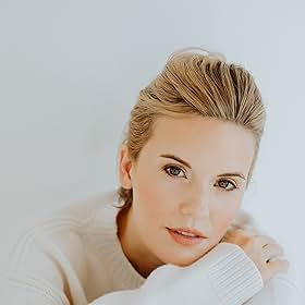 Maggie Grace