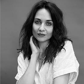 Go to Tuppence Middleton