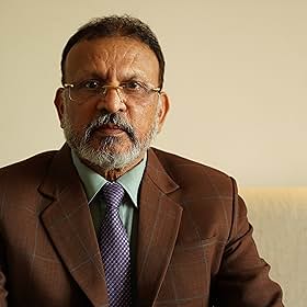 Go to Annu Kapoor