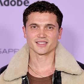 Go to Karl Glusman