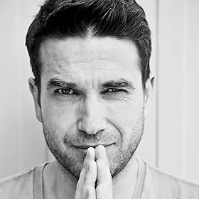 Go to Marcin Dorocinski