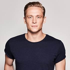 Go to Matthias Schweighöfer