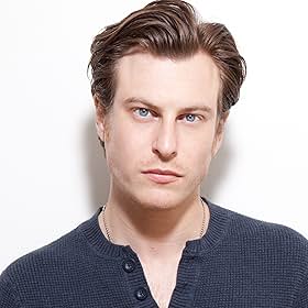 Go to Noah Segan