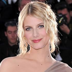 Go to Mélanie Laurent
