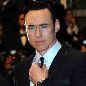 Go to Kevin Durand