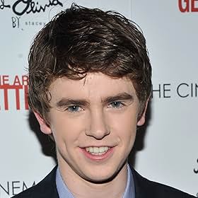 Go to Freddie Highmore