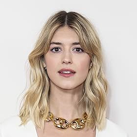 Go to Daisy Edgar-Jones
