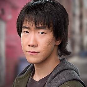 Go to Tariq Yun