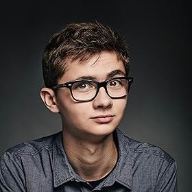 Go to Elliott Fullam