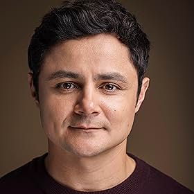 Go to Arturo Castro