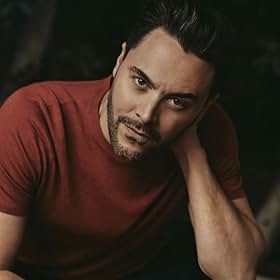Go to Jack Huston