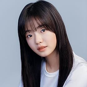 Go to Kim Si-Ah