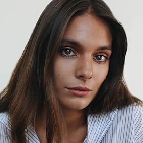 Go to Caitlin Stasey