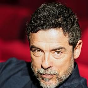 Go to Alessandro Gassmann