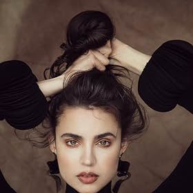 Go to Sofia Carson