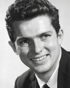 Geoffrey Horne