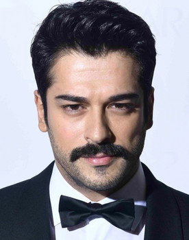 Burak Özçivit