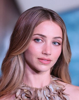 Emily Rudd
