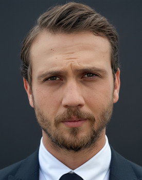 Aras Bulut İynemli